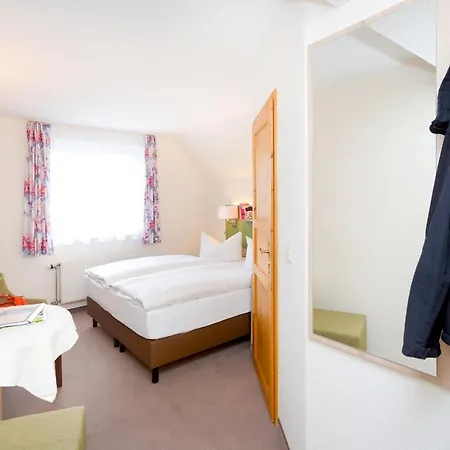 Ferienpension Seeblick Neuensien