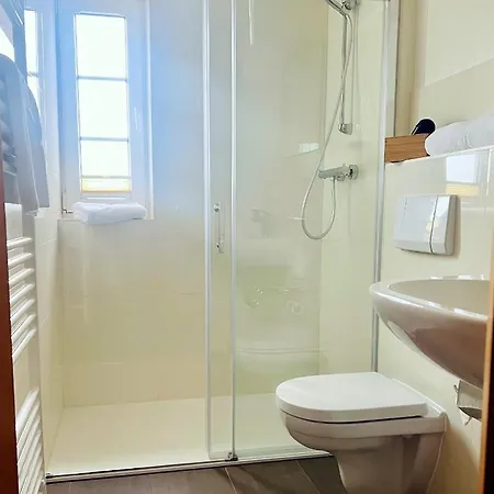 Ferienpension Seeblick Hotell Neuensien