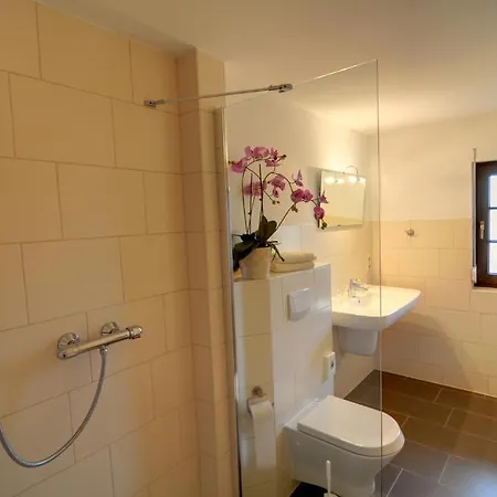 فندق Ferienpension Seeblick Neuensien