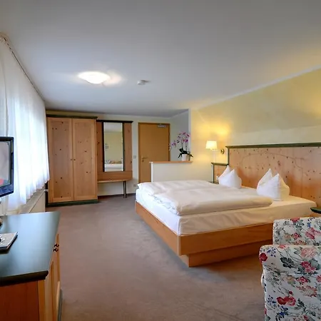 فندق Ferienpension Seeblick 2*