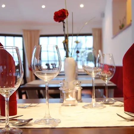 Ferienpension Seeblick 2*