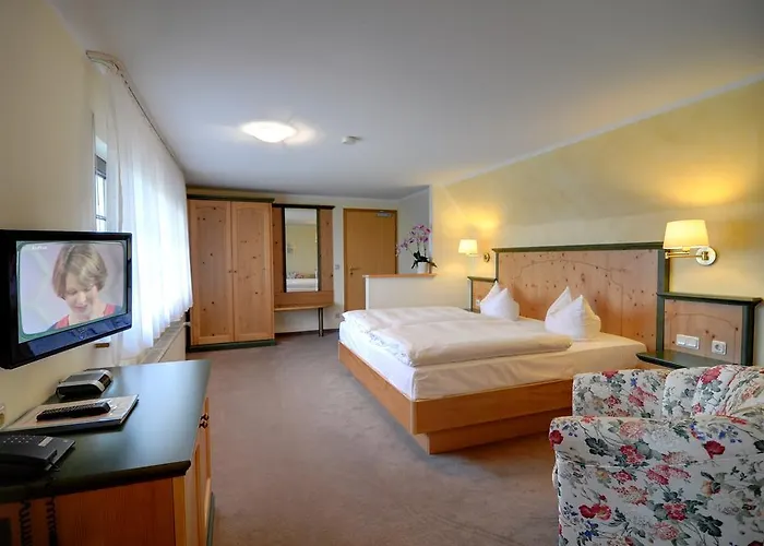 酒店 Ferienpension Seeblick 2*