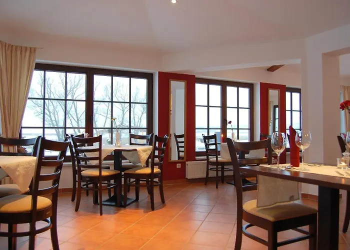 酒店 Ferienpension Seeblick 2*