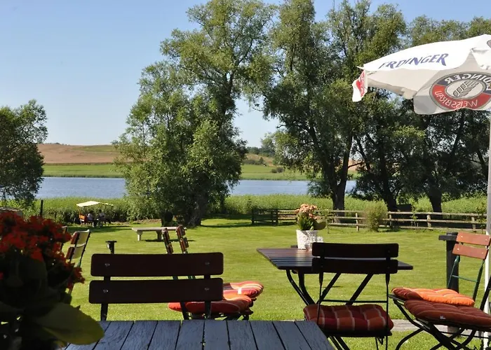 Ferienpension Seeblick 2*